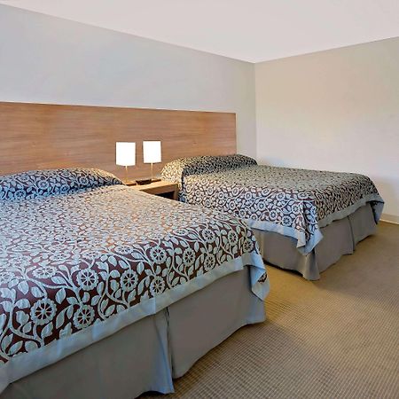 Days Inn By Wyndham ווינונה מראה חיצוני תמונה