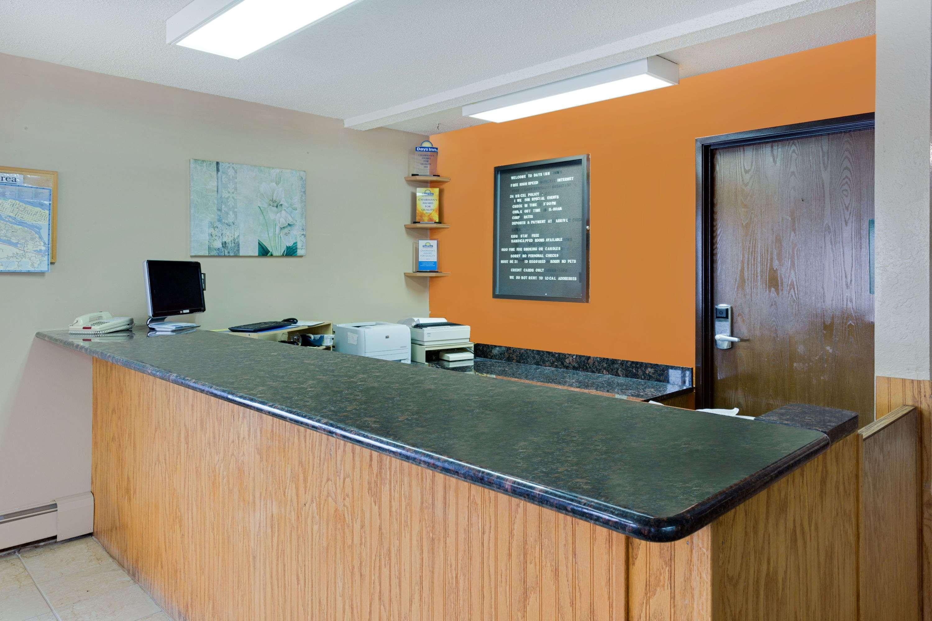 Days Inn By Wyndham ווינונה מראה חיצוני תמונה